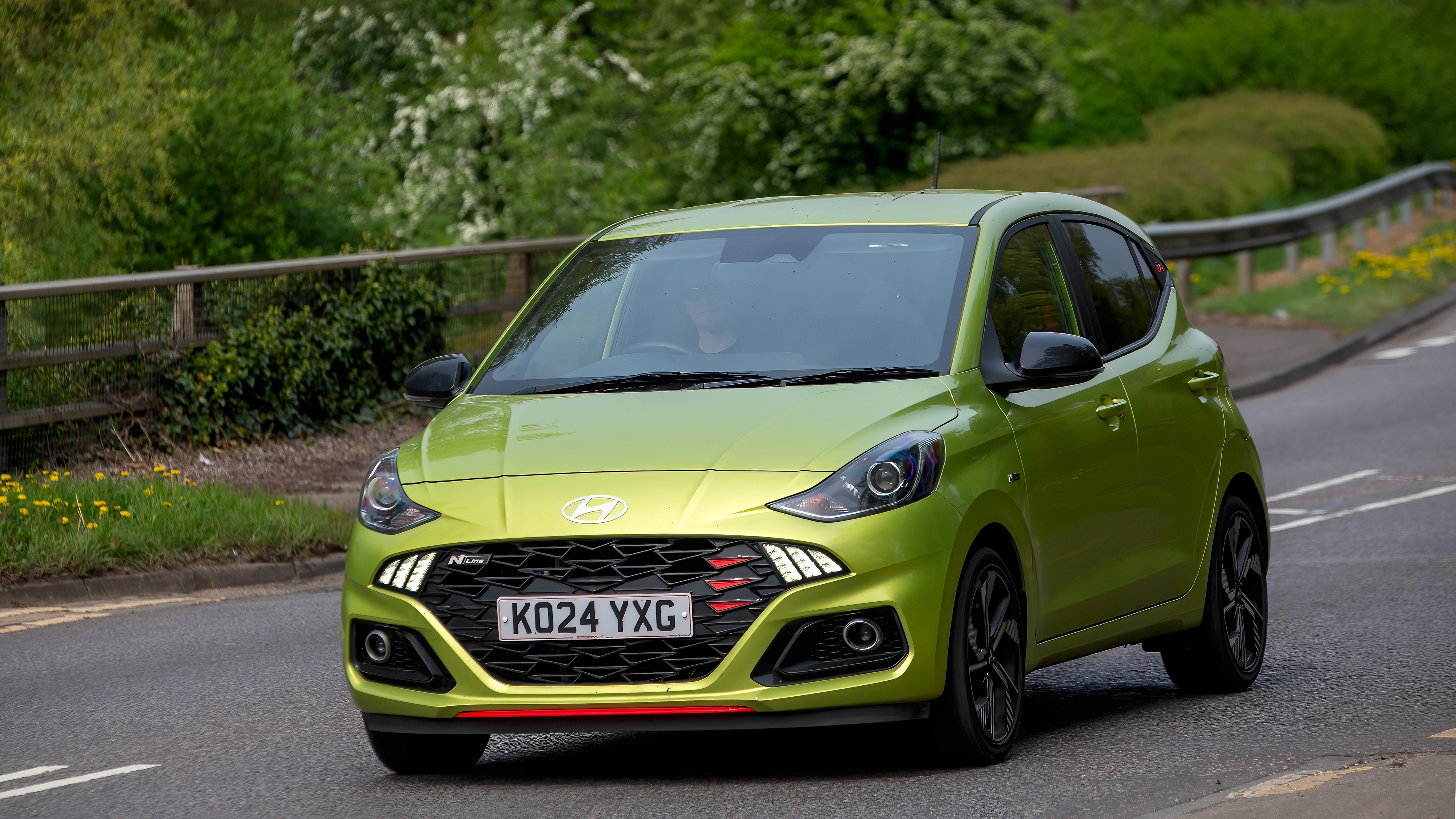 Green Hyundai i10.jpg